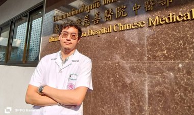 รู้จัก!!!  คุณหมอ “พลศิริ” แพทย์แผนจีน ผู้ปิดทองหลังพระอุทิศตนเพื่อผู้ป่วย