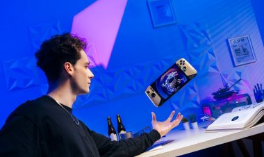 MSI กับการเปิดตัว Claw 8 AI+ เจนใหม่! อัดแน่นกับ Early Bird Promotion ก่อนใคร Gaming Handheld ประสิทธิภาพขั้นกว่า กับระยะเวลาการเล่นที่นานกว่าเดิม เป็นเจ้าของได้แล้ววันนี้!