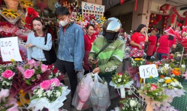 ควันหลงวาเลนไทน์ขอนแก่นช่อกุหลาบแพงสุดทะลุกว่า 2 พันบาท