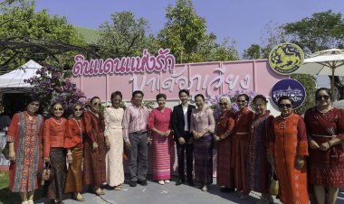 14คู่รักขอนแก่นจูงมือจดทะเบียนสมรสที่คฤหาสน์สุดหรู