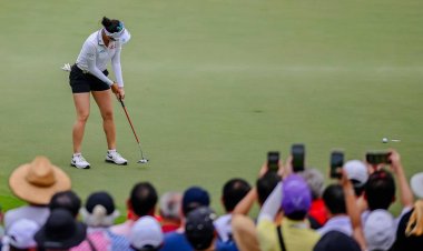 เครื่องร้อน "จีโน่" หวด 8อันเดอร์พาร์ ทะยานรั้งที่3ร่วม "โมรียา" ตามผู้นำ 3 แต้ม