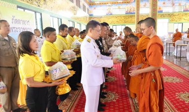 "ในหลวง"โปรดเกล้าฯให้ถวายภัตตาหารพระราชทาน แด่พระภิกษุ สามเณร สอบบาลีสนามหลวง