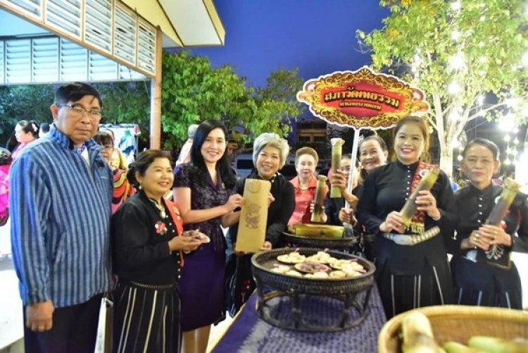 ยิ่งใหญ่งานบุญเดือนสามข้าวหลามนครปฐม กระตุ้นเศรษฐกิจชุมชน