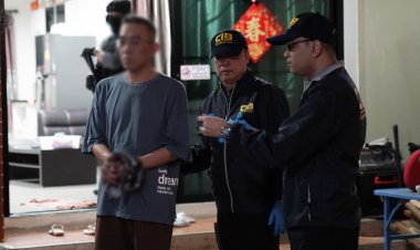 ตำรวบุกรวบบอสจีนดำหนีคดีโกง 1.5 หมื่นล้าน ตั้งแก๊งปลอมบัตรปชช.เถื่อน