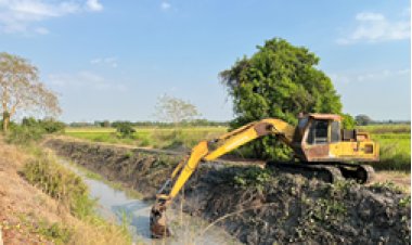 กรมชลประทาน เดินเครื่องเต็มกำลัง เร่งสูบ-ส่งน้ำ รับมือภัยวิกฤติภัยแล้ง