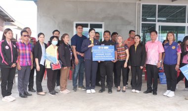 อบจ.ชัยภูมิมอบบ้านเพื่อช่วยเหลือผู้ยากไร้อำเภอภูเขียวกว่า 36 หลัง