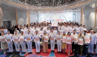 พช.-ผู้ว่าฯอำนาจเจริญ ร่วมพิธีมอบแบบลายผ้าพระราชทาน “ผ้าลายสิริราชพัสตราภรณ์”สืบสานภูมิปัญญาไทย