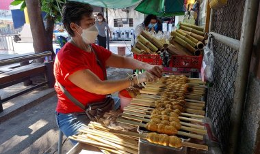 แจงลอน ปลาอินทรี ร้านแม่นิด กลิ่นหอมอร่อยเด็ด ของกินขึ้นชื่อตลาดหนองมน