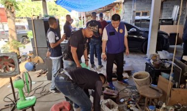 ขุนหาญบุกทลายแหล่งผลิต-ขายปืนเถื่อนยึดของกลางเพียบ