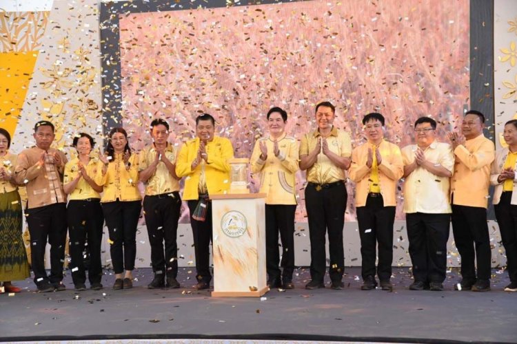 หนุนชาวนาปลูกข้าวบาร์เลย์สายพันธุ์ใหม่ ต้านทานโรค ให้ผลผลิตสูง