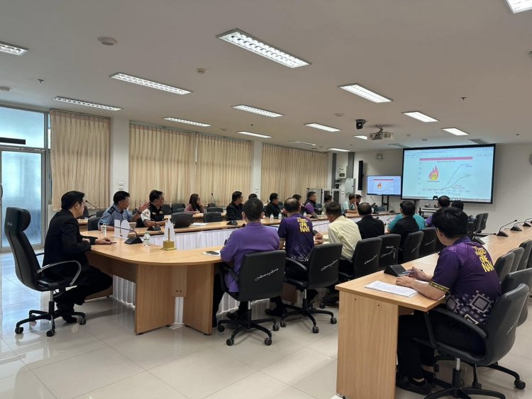 ผู้ว่าฯ น่าน ระดมทุกหน่วย ประชุมเข้ม แก้ปัญหา ไฟป่า – pm 2.5 เวียงสา หลังพบจุดความร้อนสะสมสูงเป็นอันดับหนึ่ง เดินหน้ามาตรการ เคาะประตูบ้าน - ตั้งด่าน – ปิดป่า สั่งต้องเอาให้อยู่