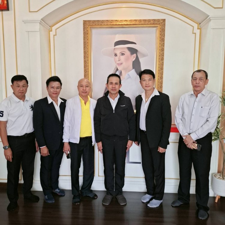 เข้าพบ ดร.มนัส โนนุช ประธานกรรมการมูลนิธิมิราเคิลออฟไลน์