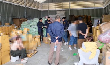 ทลายโกดังสินค้าของคนจีนยึดของกลางส่อผิดกฏหมายเพียบในพื้นที่หนองปรือ