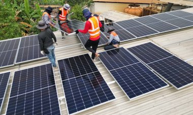 ต้นแบบแก้ไฟแพง!โรงงานน้ำแข็งพิษณุโลกติดโซลาร์เซลล์ประหยัดได้หลักแสนต่อเดือน