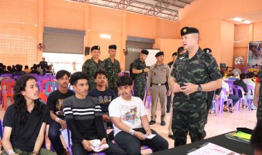 ให้กำลังใจผู้เข้าตรวจเลือกทหารกองประจำการ เชื่อมั่น กองทัพบกดูแลดั่ง "น้องคนสุดท้อง"