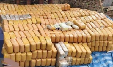 ทหาร  KNU ตรวจยึดยาบ้า 5,000,000 เม็ดพร้อมจับกุมผู้ต้องหา 2 ราย เตรียมส่งเข้าไทย