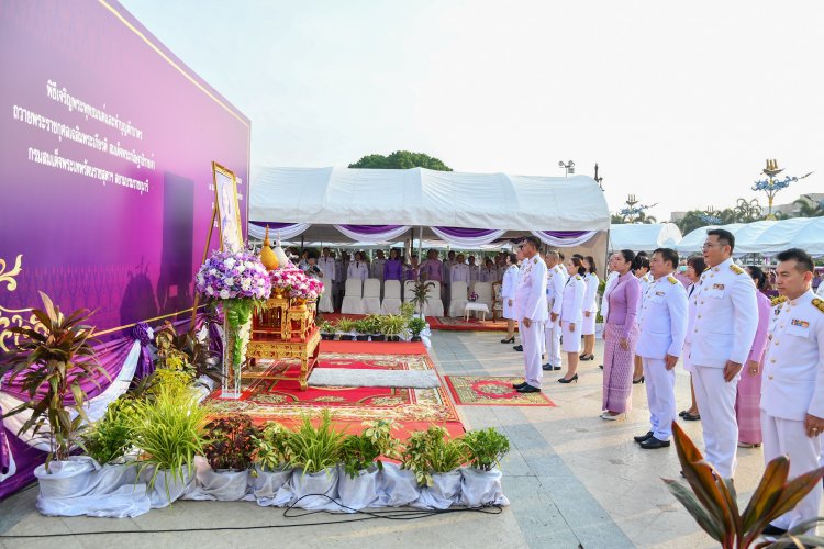 ชลบุรีจัดพิธีเฉลิมพระเกียรติวันคล้ายวันพระราชสมภพกรมสมเด็จพระเทพฯ