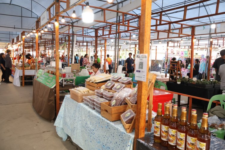 อบจ.สมุทรสาครช่วยเกษตรในงาน ‘Farm Food Fresh’กระตุ้นกำลังซื้อ