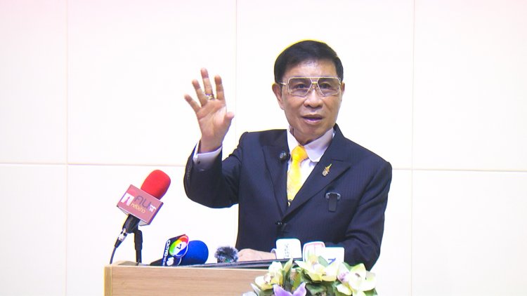 ยกระดับคุณภาพการศึกษาสู่ระดับโลกเปลี่ยนหลักสูตรกี่ครั้ง เด็กไทยก็ยังคิดไม่ได้