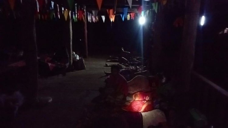ทหารเมียนมา-กะเหรี่ยง ยังสู้รบหนัก ผู้อพยพหนีตายทะลักไทยไม่หยุด