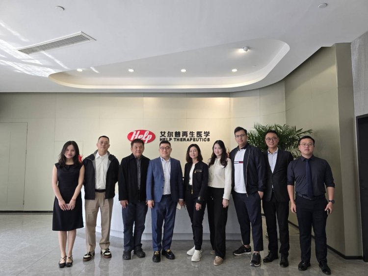นพ.สุจิตร์ บัญญัติปิยพจน์ หัวหน้าทีมแพทย์จาก Genesenn เยี่ยมชมบริษัท HELP Therapeutics ผู้ถือสิทธิบัตรเพียงรายเดียวในจีน ด้านเทคโนโลยี iPSC สเต็มเซลล์อันล้ำสมัย
