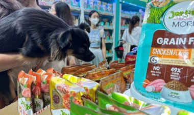 JerHigh-Jinny ส่งต่อ 'ทุกมื้อคือความรัก' ที่งาน 'Pet Expo Thailand 2025'