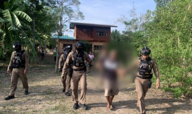 สามีป่วยจิตเวช คลุ้มคลั่งทำร้ายเมียชราบาดเจ็บ ตำรวจรุดช่วยเมียนำตัวสามีส่งรพ.อุทัยธานี