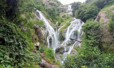 เปิดท่องเที่ยวแล้ว!น้ำตกรูปหัวใจ "ปิตุ๊โกร"อันซีนอุ้มผาง สูงที่สุดในไทย