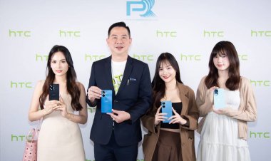 ตำนานคืนชีพ! “HTC BACK IN YOUR HAND” คัมแบ็กสุดปัง ดร.ฐาคณิษฐ์ นำทีมเปิดตัว