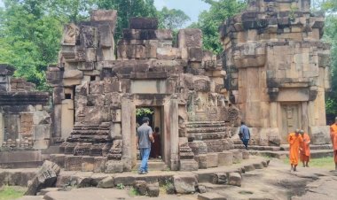 ชาวกัมพูชาตรงข้ามพนมดงรักแห่เที่ยวปราสาทตาเมือนธมมากเป็นพิเศษ