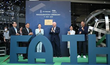 " มาดามแป้ง" นำพาส.ฟุตบอลสร้างชื่อ คว้ารางวัลชนะเลิศฟีฟ่า