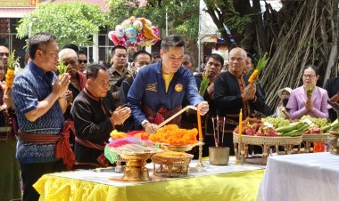ยิ่งใหญ่ "ประเพณีบุญบั้งไฟ"ตำบลตาโกน บูชาขอพรพญาแถน