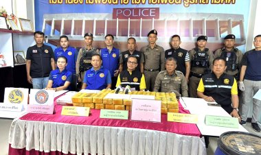 ตามล่าหาเจ้าของ !รองผู้ว่าฯพิจิตร-ตำรวจตรวจยึดยาบ้า4แสนเม็ดใส่ถังฝังดินกลางทุ่งริมคลอง