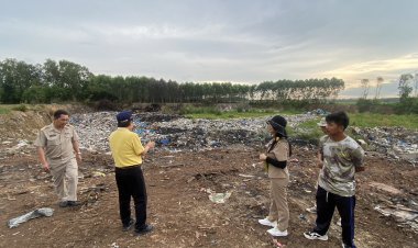 จนท.ระดมรถดับเพลิงฉีดน้ำสกัดไฟไหม้บ่อขยะศรีมหาโพธิ