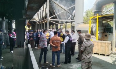 ชาวนาร้องโรงงานปล่อยน้ำเน่าเสียลงนาข้าวต้นเหลืองทยอยตาย