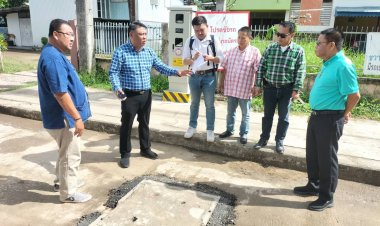 “นายกเบิ้ม” ลงพื้นที่ตรวจสอบถนนประสาทวิถี  ดำเนินการปรับปรุงแก้ไข ลาดยางแอสฟัลท์ติก