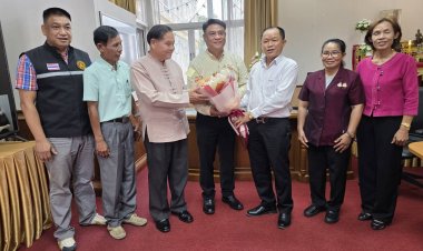 นายอำเภอแม่สอด ร่วมแสดงความยินดี กับ “นายกเบิ้ม”นายกเทศมนตรีนครแม่สอด คนใหม่