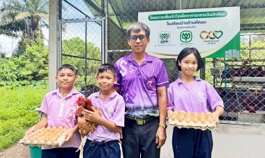 "เลี้ยงไก่ไข่...เปลี่ยนชีวิต” นักเรียน รร.บ้านร้านตัดผม ชุมพร