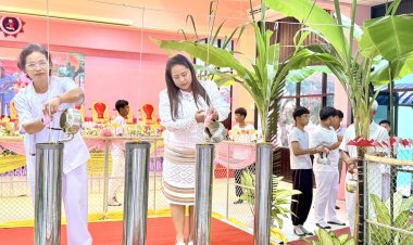 รร.เทศบาลวัดดอนแก้ว  หล่อเทียนจำนำพรรษา สืบสานพระพุทธศาสนา