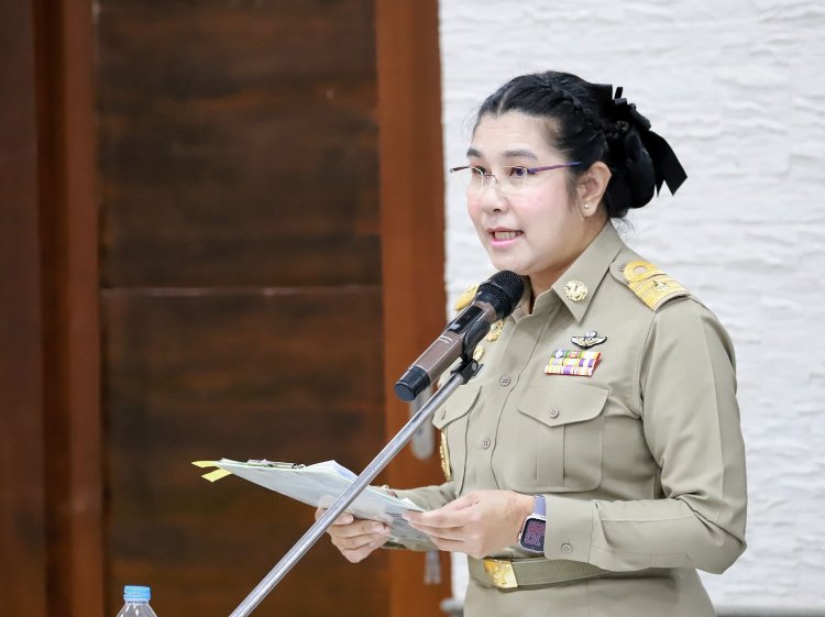 "ยุพเยาว์ หลีนวรัตน์" แถลงนโยบายพัฒนา ท.ต.ธัญบุรีให้เข้มแข็งน่าอยู่ในทุกมิติ ยึดหลักธรรมาภิบาล โปร่งใส ยึดประชาชนเป็นหลัก