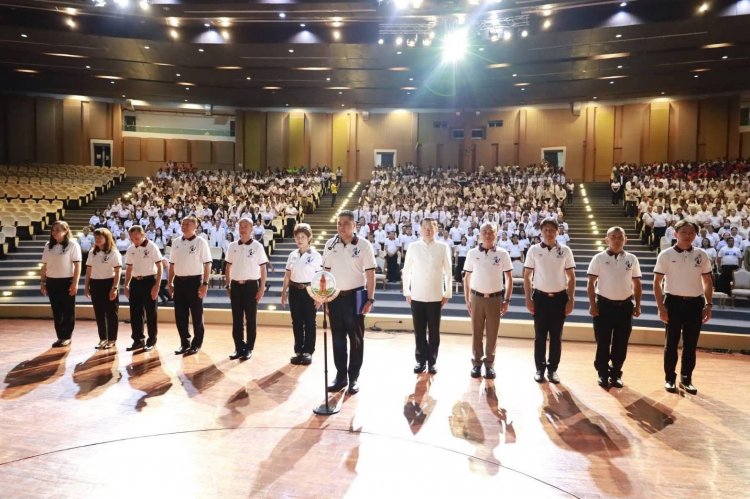 ศรีสะเกษรวมพลังต้านยาเสพติด “STOP DRUGS, START POWER”
