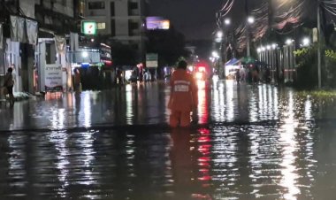 ฝนถล่มอุดรธานีท่วมฉับพลัน ช็อคไฟดูดชาวบ้านดับ 2 ราย