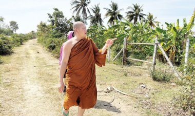 พระทำดีต้องชื่นชม! เนรมิตรพื้นที่หลังวัดสร้างอาชีพ สร้างรายได้ ให้ญาติโยม