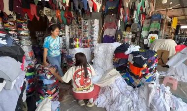 ค้าชายแดนคึกคัก ร้านค้าตลาดโรงเกลือ ทยอยเปิดกิจการ