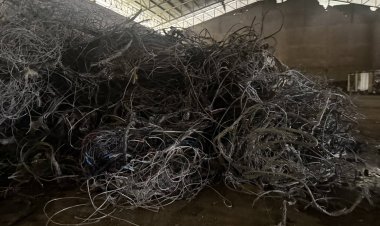 อุตฯปราจีนบุรีสั่งปิดรง.ทุนจีนคัดแยกเศษสายไฟ-ชิ้นส่วนอิเล็กทรอนิกส์ ไม่ได้รับอนุญาต