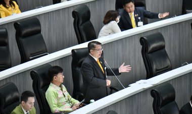 "สว.เปรมศักดิ์" จี้กระทรวงดีอีเร่งจัดการแก๊งคอลเซ็นเตอร์ เว็บพนัน-เว็บโป๊ให้สิ้นซาก