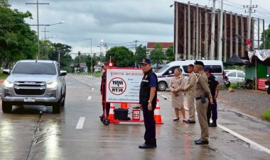 ผู้ว่าฯพิจิตรสั่งรองผู้ว่าฯพิจิตร นำทีมฝ่ายปกครอง ร่วมกับตำรวจ สภ.สากเหล็ก เปิดปฏิบัติการปราบยาเสพติด