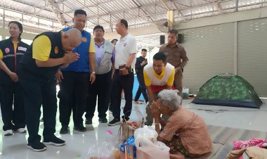 ผู้ว่าฯปราจีนบุรีรุดเยี่ยม 29 ชาวสระแก้วอพยพหนีภัยการสู้รบไทย-ฝั่งภาคตะวันออก