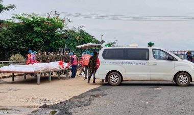 ไทยยึดหลักมนุษยธรรม!ส่งมอบศพทหาร 12 นายกลับแผ่นดินเกิด