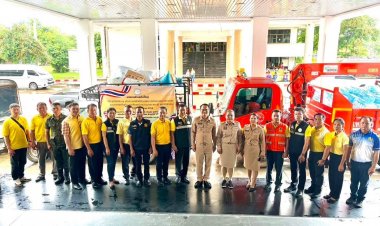 ชาวอำนาจเจริญแห่บริจาคสิ่งของช่วยเหลือผู้ประสบภัยชายแดนไทย – กัมพูชา